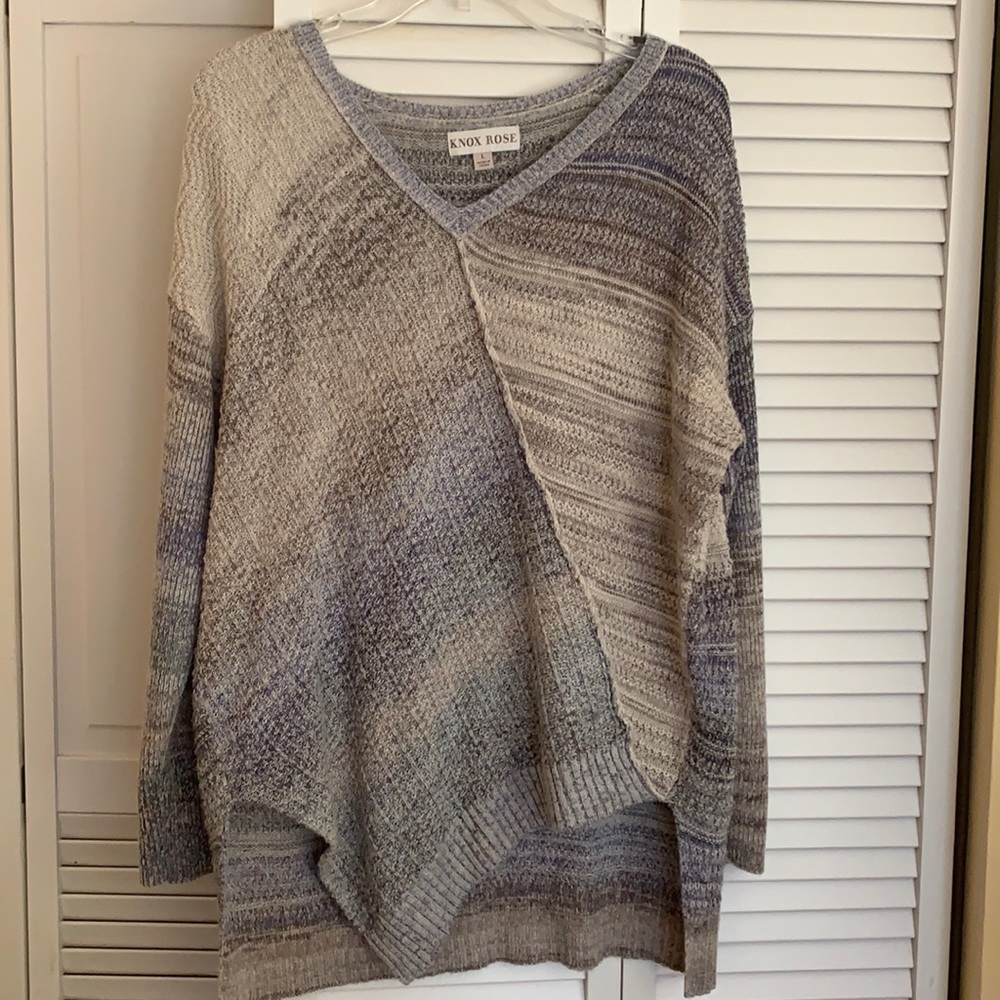 Knox Rose blue/tan multi colored uneven hem sweater